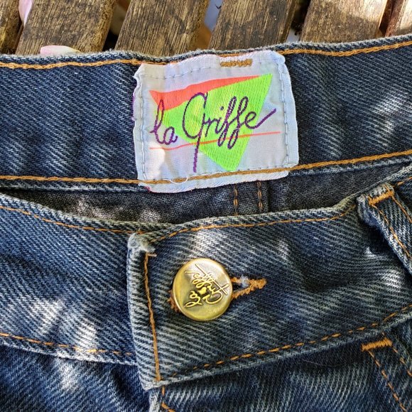 Vintage High waisted shorts - Picture 2 of 8